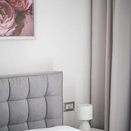 Perla Luxury فوديس