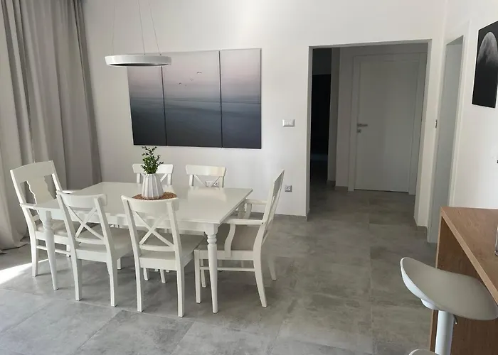 아파트 Perla Luxury *