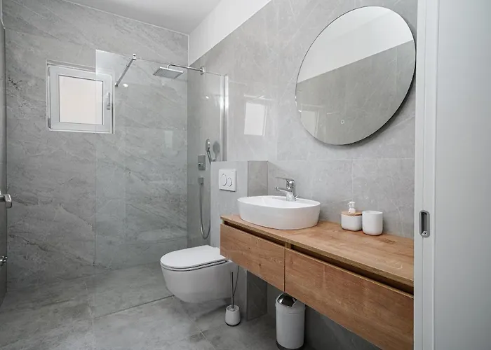 Perla Luxury 보디체